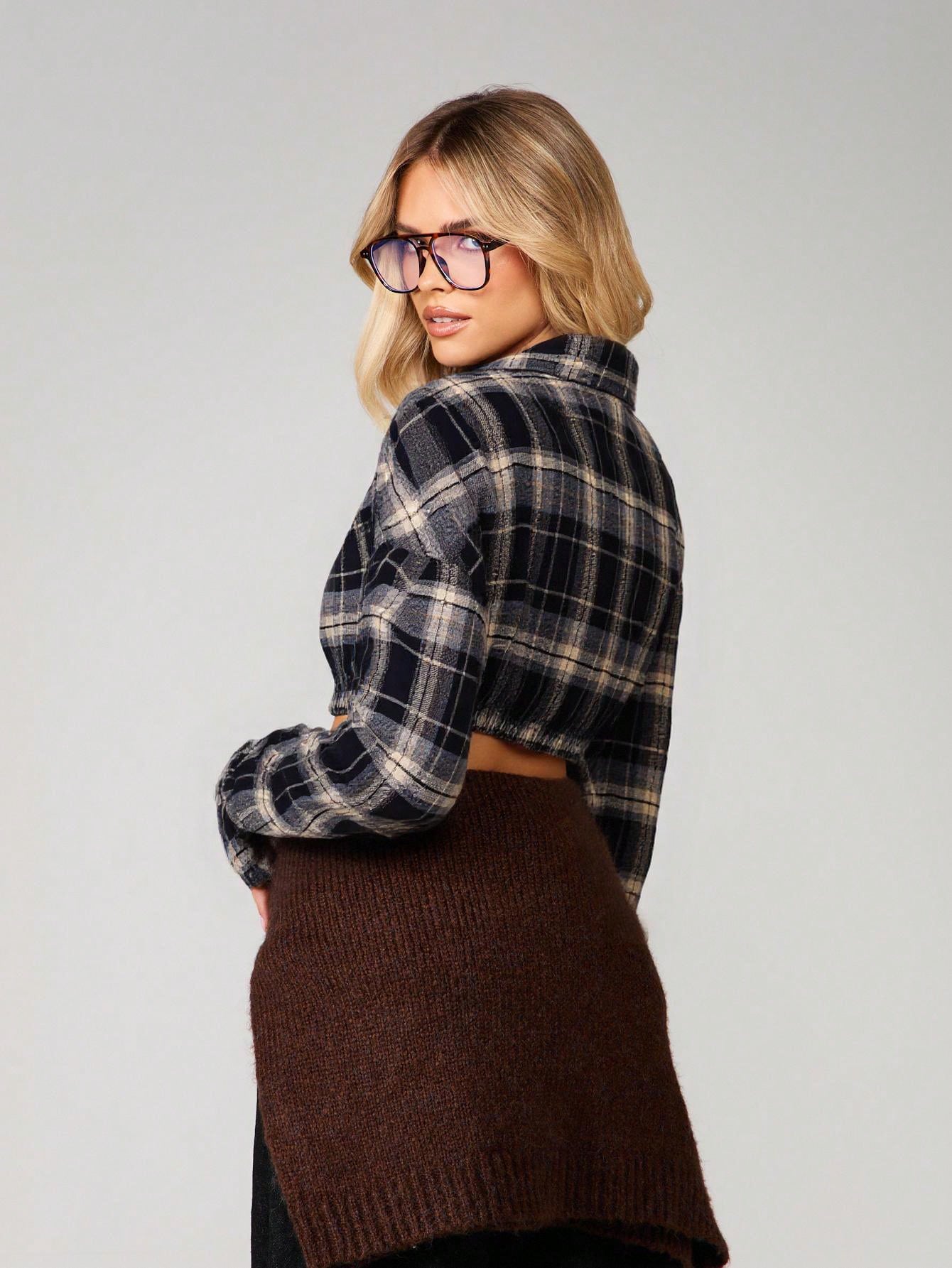 Misyshop Cropped Plaid Shirt With Elasticated Waist 2